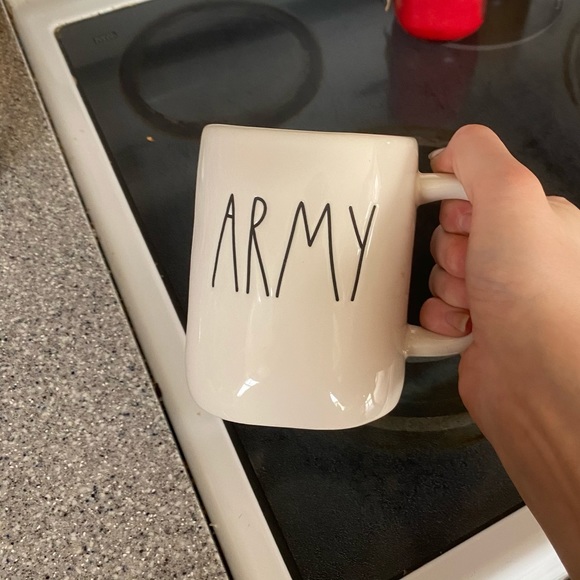 Rae Dunn Army mug - Picture 1 of 4